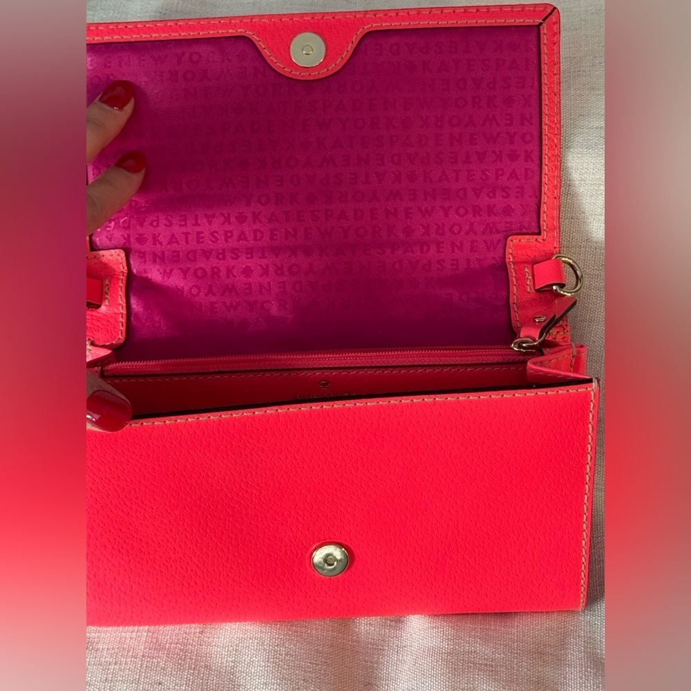Kate Spade Vibrant Pink Crossbody/Clutch - Picture 3 of 10